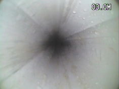 空調ドレン排水管内視鏡調査写真（排水管洗浄後）